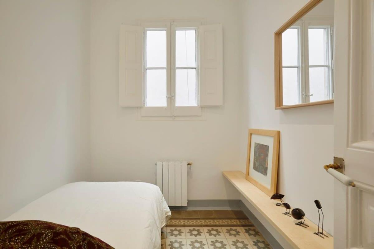 Exclusive Luxe Design - Large Tranquil Penthouse Apartment *